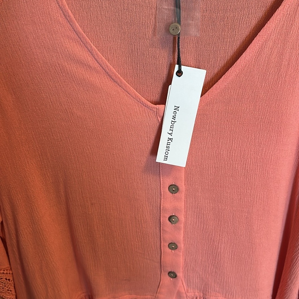 Newbury Kustom Lg NWT Pink Puff Sleeve Crop Blouse - Picture 3 of 5
